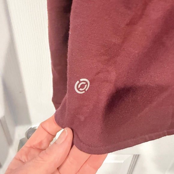 Spanx Black Leggings w/free Hooded Top - Picture 11 of 12